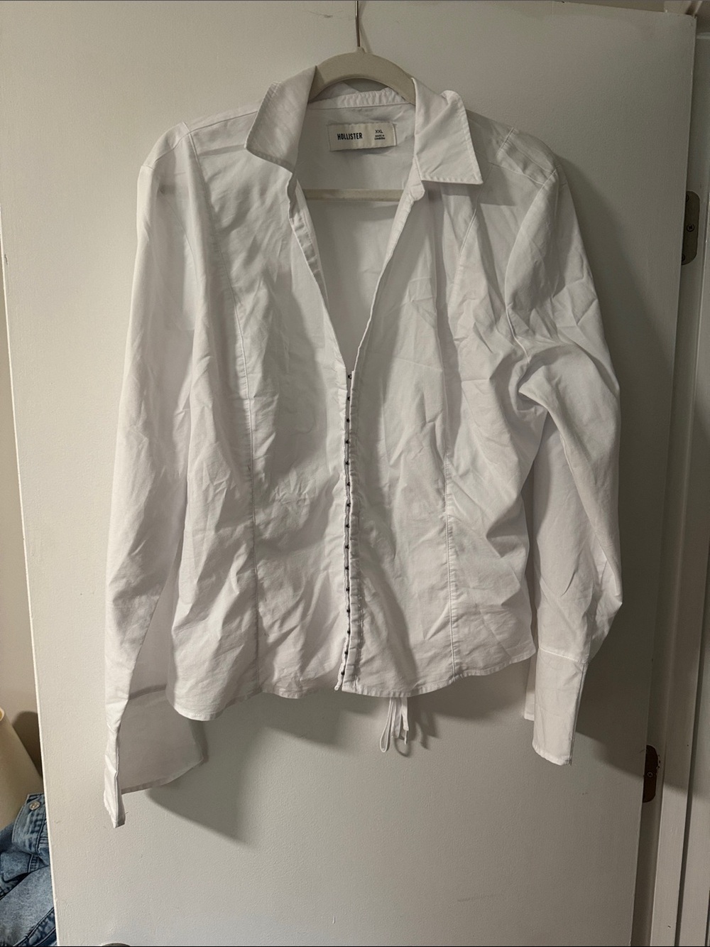 Hollister Bell Sleeve shirt